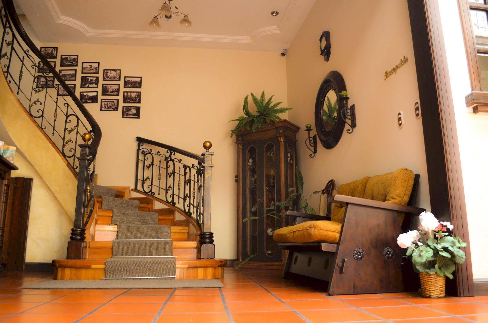 La Posada Cuencana Hotel Eksteriør bilde